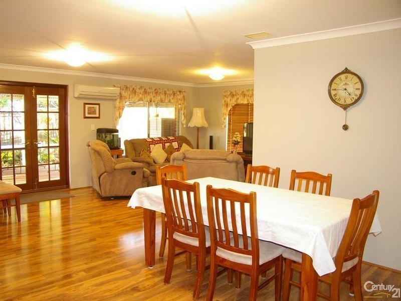 6 Hurst Street, Eaton WA 6232