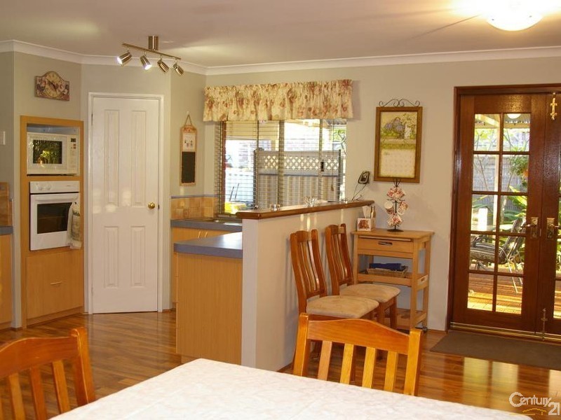 6 Hurst Street, Eaton WA 6232