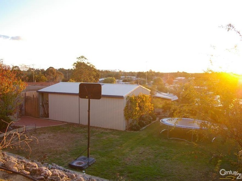 6 Hurst Street, Eaton WA 6232