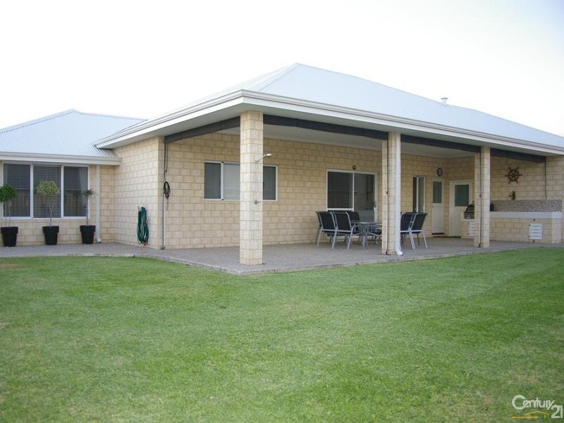 5 Eva Fairway, Dalyellup WA 6230