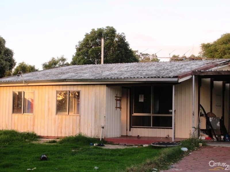 5 Absolon Street, Carey Park WA 6230