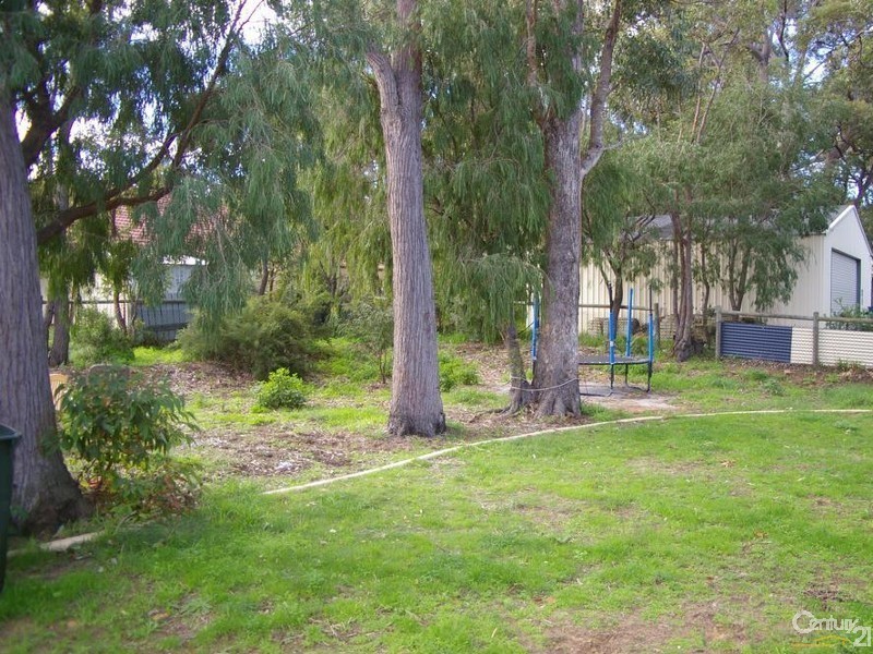 25 Hornibrook Road, Dalyellup WA 6230