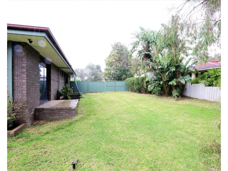 17 Laura Avenue, Australind WA 6233