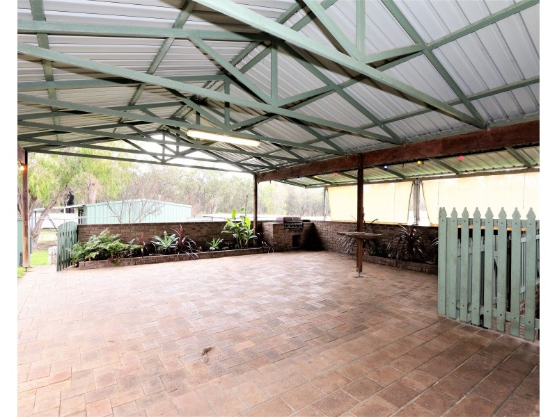 17 Laura Avenue, Australind WA 6233