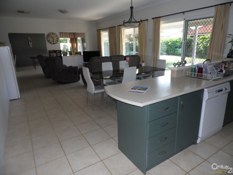 132 Dalyellup Boulevard, Dalyellup WA 6230