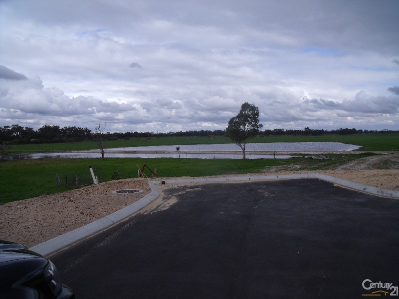 30 Hawley Parkway, Capel WA 6271