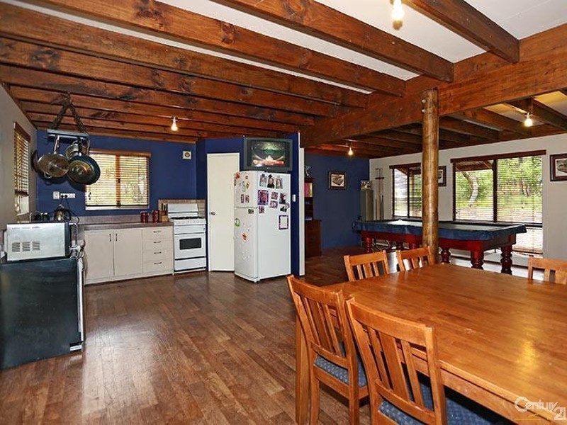 61 Armstrong Street, Boyanup WA 6237