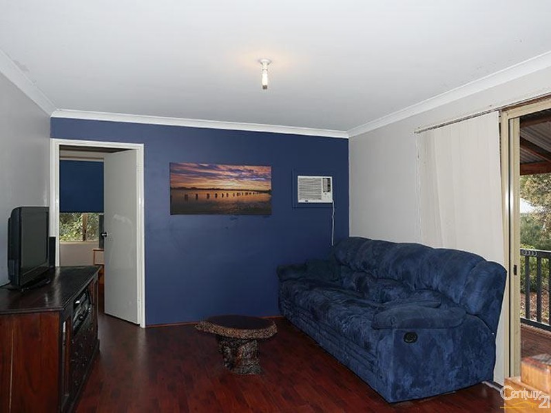 61 Armstrong Street, Boyanup WA 6237