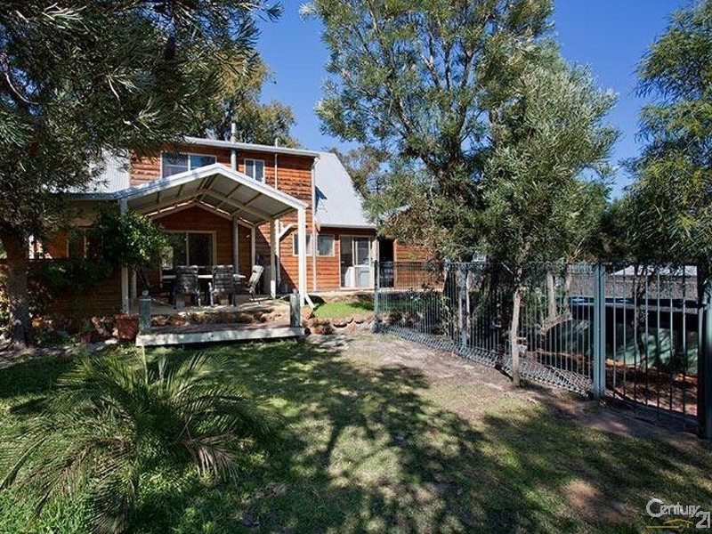 61 Armstrong Street, Boyanup WA 6237
