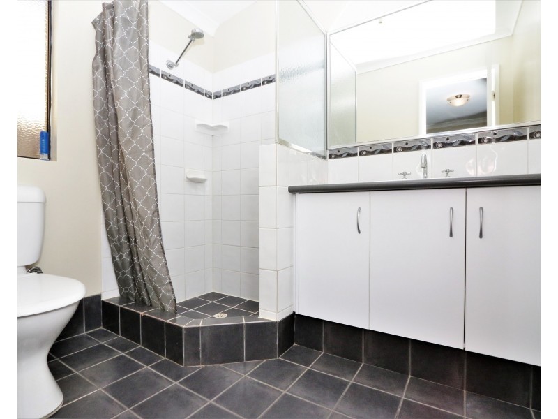 22 Chisholm Road, Dalyellup WA 6230