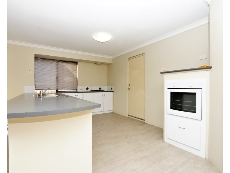 22 Chisholm Road, Dalyellup WA 6230