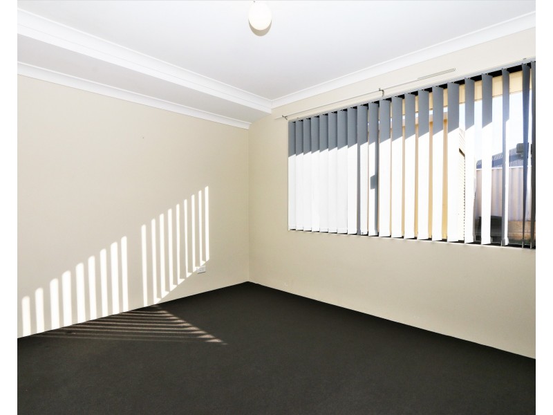 22 Chisholm Road, Dalyellup WA 6230