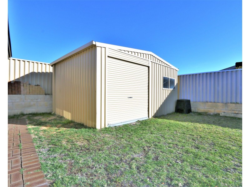 22 Chisholm Road, Dalyellup WA 6230
