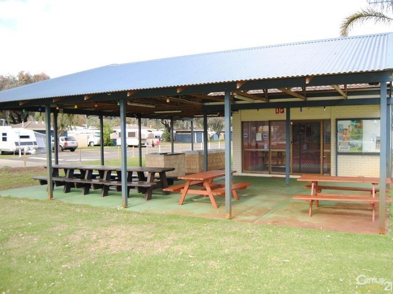 PH 3 Fourth Street Discovery Park, Bunbury WA 6230