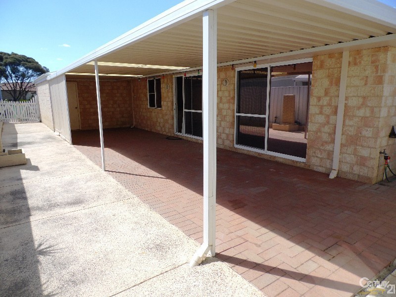 13 Willis Cove, Pelican Point WA 6230