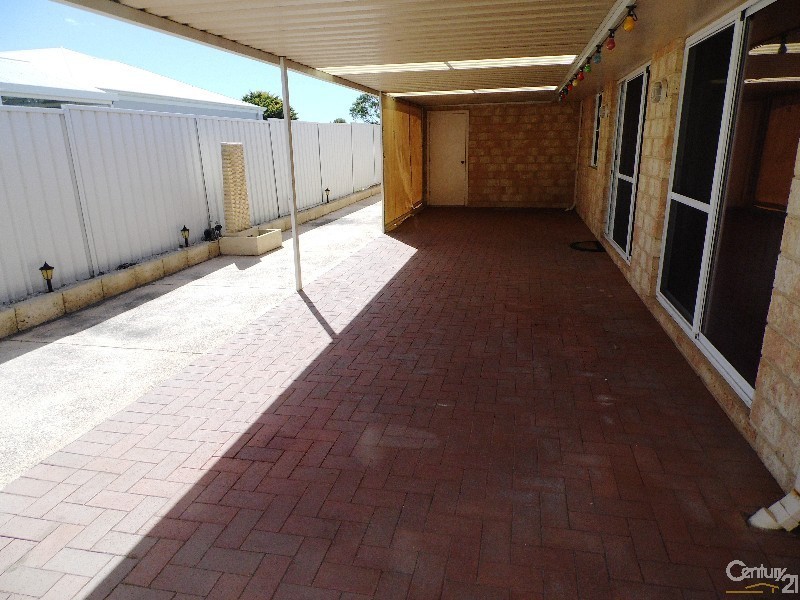 13 Willis Cove, Pelican Point WA 6230