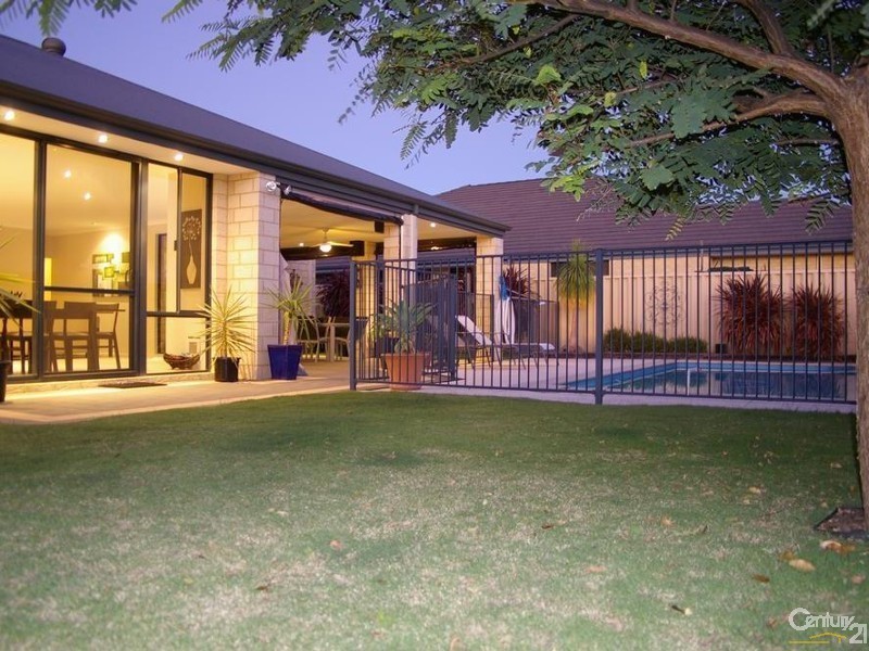 19 Longbow Approach, Dalyellup WA 6230