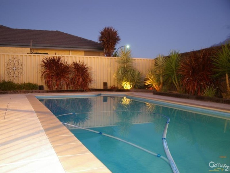 19 Longbow Approach, Dalyellup WA 6230