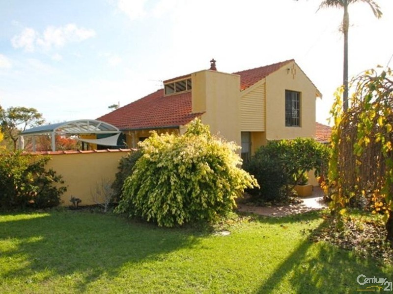 1 Hillside Road, Harvey WA 6220