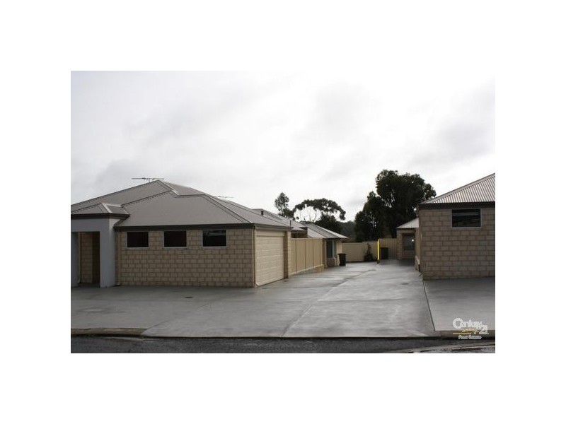 4/10 Ash Mews, Collie WA 6225