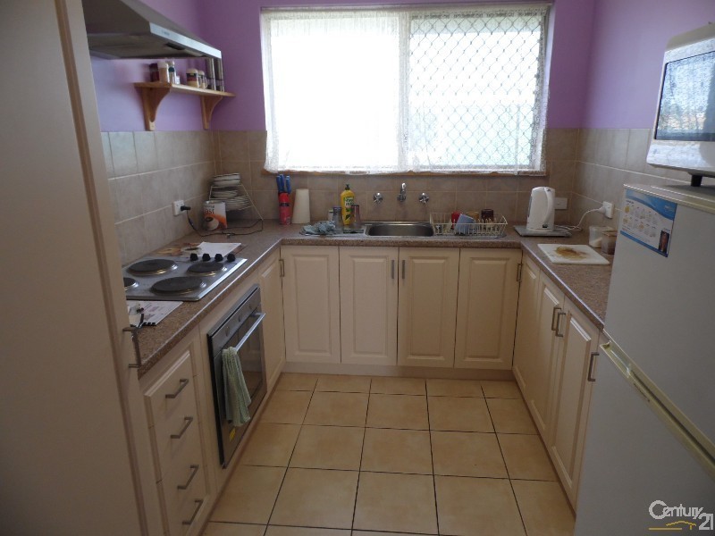 2/7 Hayward Street, South Bunbury WA 6230