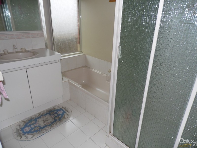 23 Winthrop Avenue, College Grove WA 6230