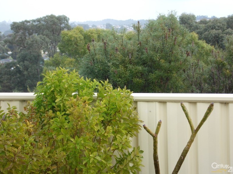 23 Winthrop Avenue, College Grove WA 6230