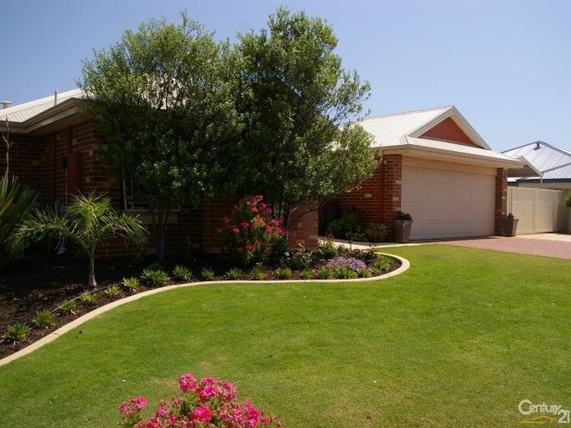 17 Maidmarian Street, Dalyellup WA 6230