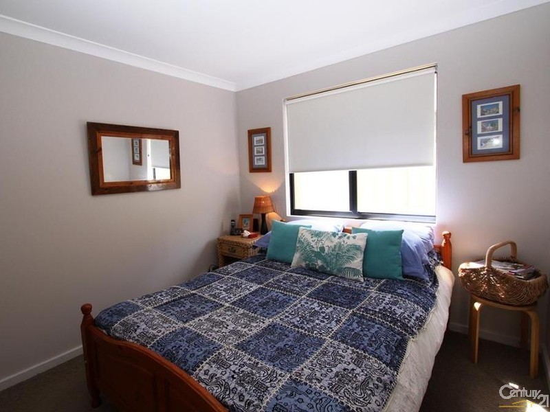 3 Naroona Drive, Dalyellup WA 6230