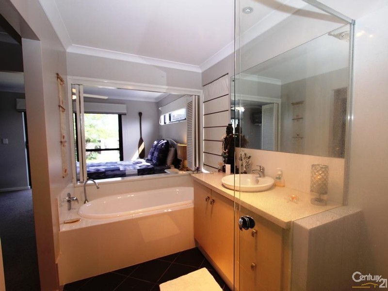 3 Naroona Drive, Dalyellup WA 6230