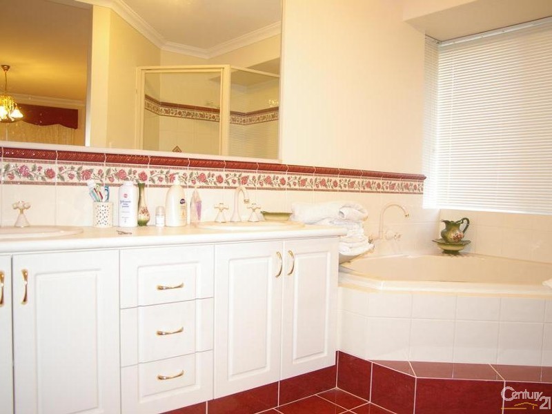 27 Nicolay Approach, Dalyellup WA 6230