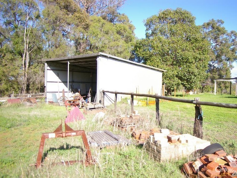 1297 Bussell Highway, Stratham WA 6237