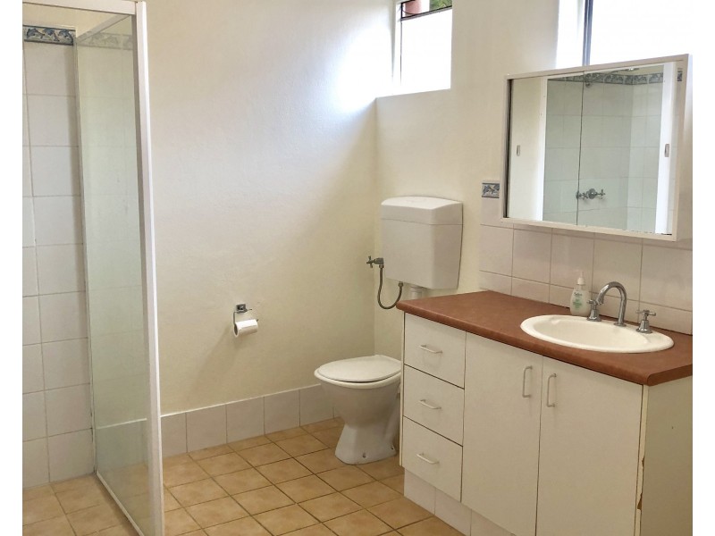 2/21 Greensell Street, Bunbury WA 6230