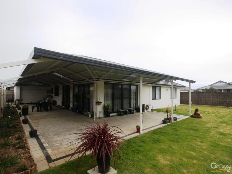 38 Chisholm Road, Dalyellup WA 6230