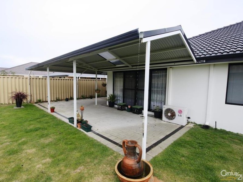 38 Chisholm Road, Dalyellup WA 6230
