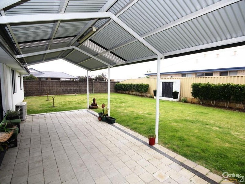 38 Chisholm Road, Dalyellup WA 6230