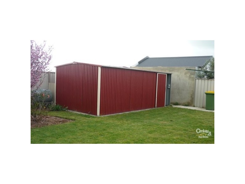 17 The Boulevard, Australind WA 6233