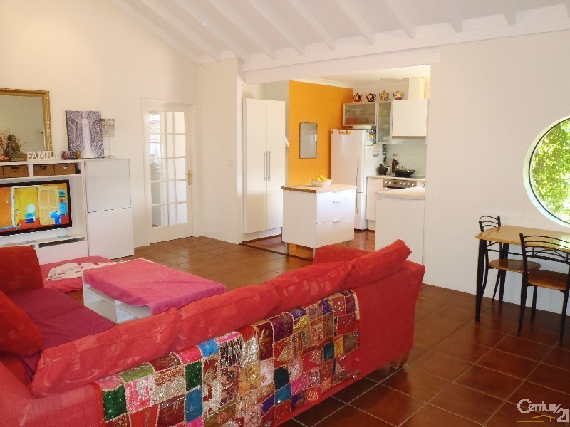 3 Hertford Elbow, College Grove WA 6230