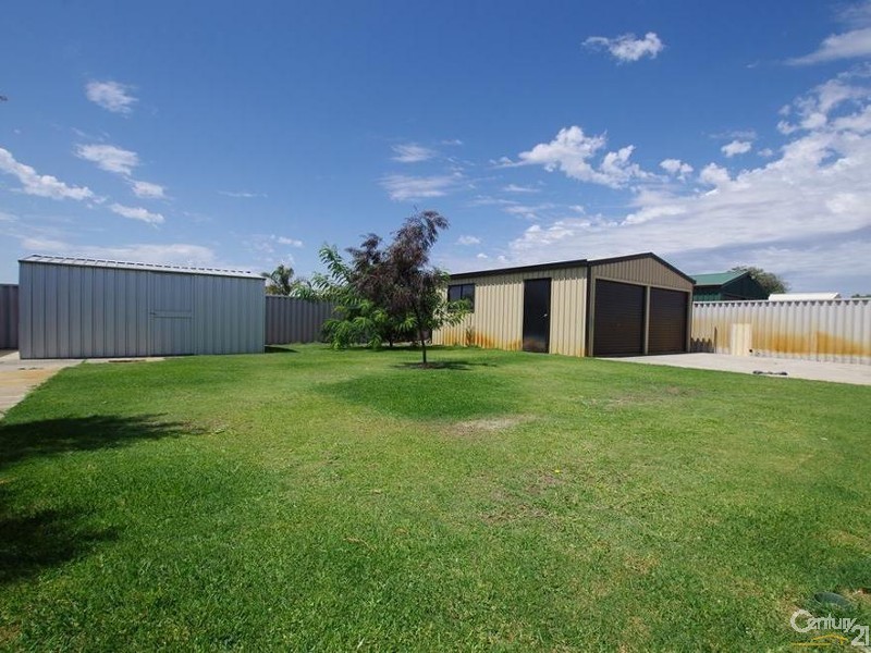 25 Brand Avenue, Usher WA 6230