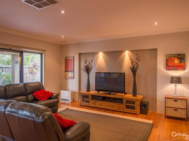 287 Norton Promenade, Dalyellup WA 6230