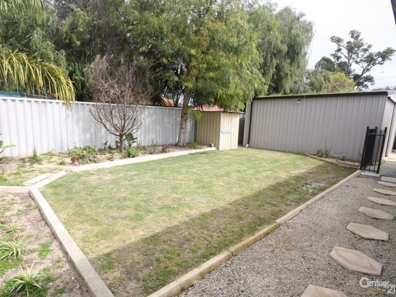 11 Kearney Way, Usher WA 6230