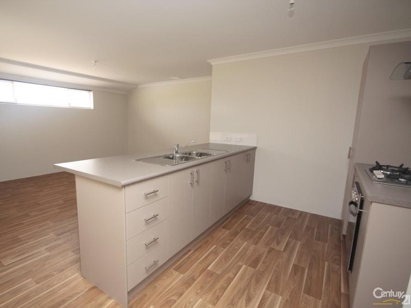 2A Pluto Drive, Australind WA 6233