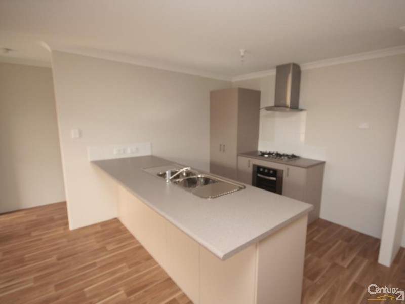 2B Pluto Drive, Australind WA 6233