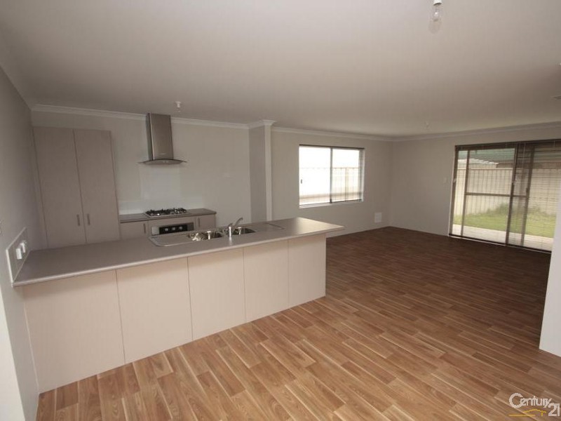 2B Pluto Drive, Australind WA 6233