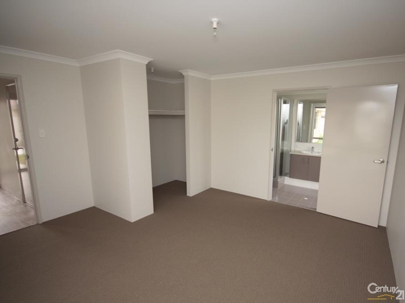 2B Pluto Drive, Australind WA 6233