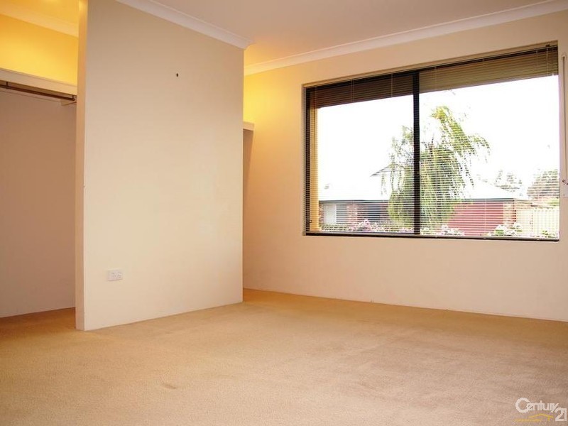 9 Casson Street, Dalyellup WA 6230