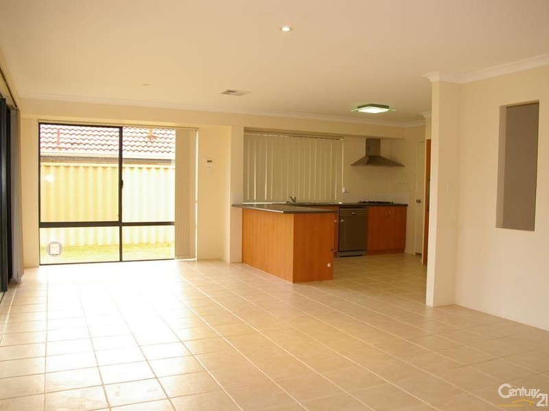 9 Casson Street, Dalyellup WA 6230