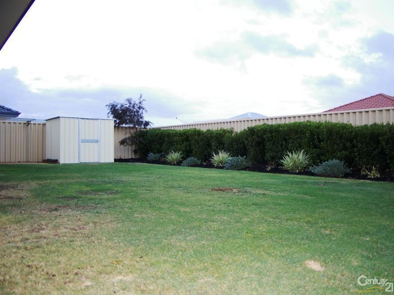 9 Casson Street, Dalyellup WA 6230