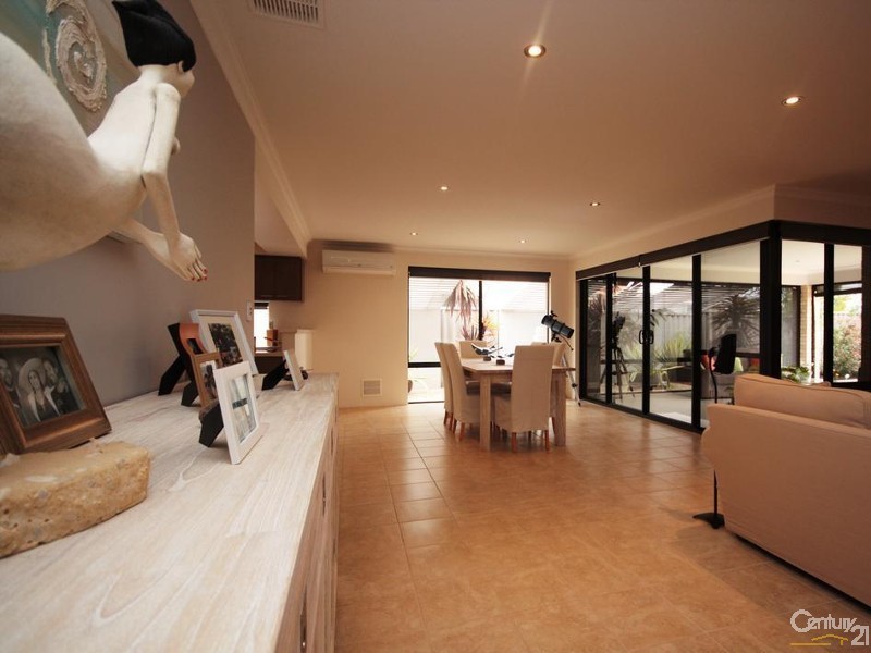 17 Thetis Link, Dalyellup WA 6230