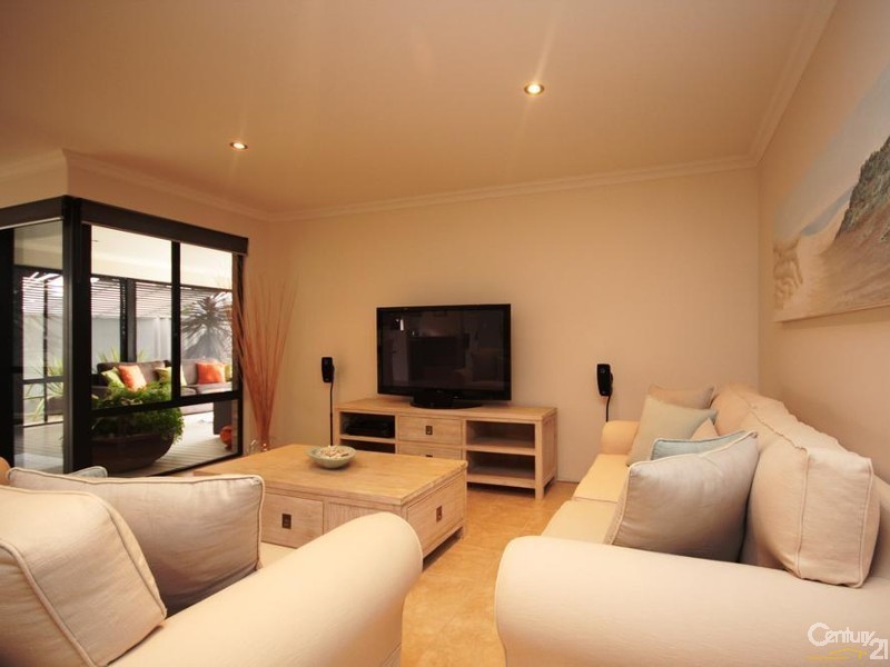 17 Thetis Link, Dalyellup WA 6230